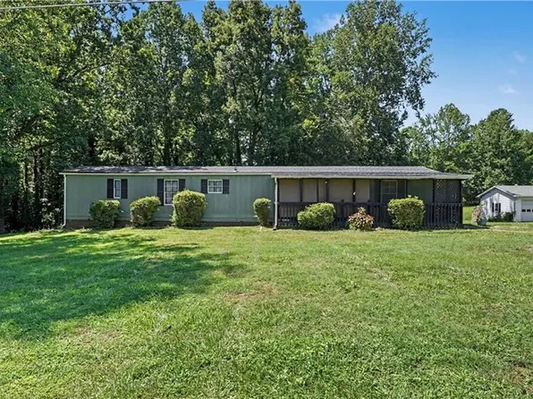 326 Hudson Rd, Winston Salem, NC 27107