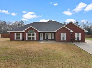 3737 Fm 10, Gary, TX 75643