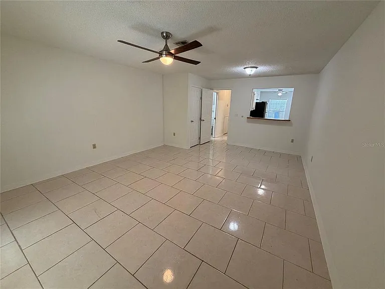 850 E Lime St #7 — Photo 12