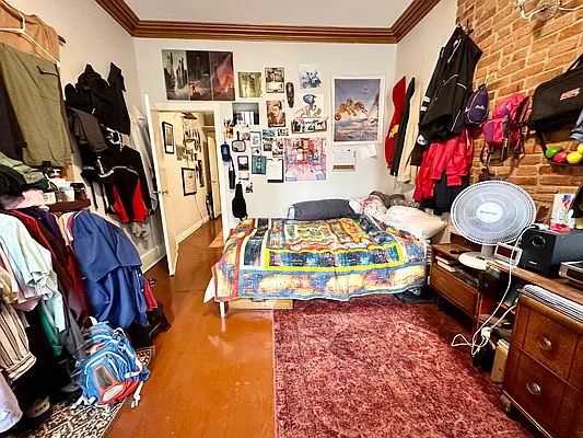 Rented by Garfield Realty  | media 15