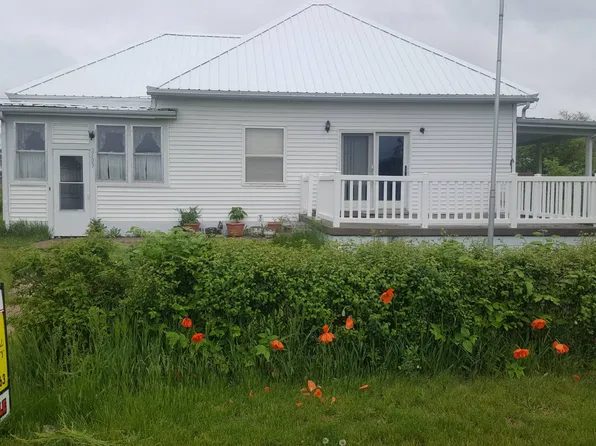 2503 Eliot St, Central City, NE 68826