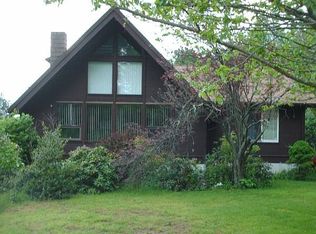 294 Flanders Rd, Southington, CT 06489