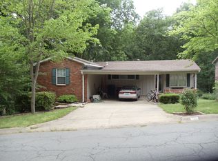 118 White Oak Ln, Little Rock, AR 72227