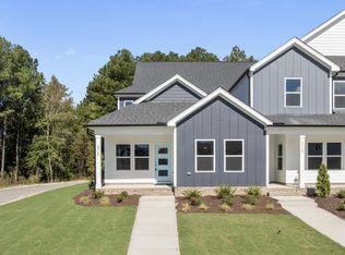 2932 Alyssa Ct, Raleigh, NC 27604