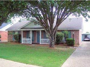 5712 Neely Ln, Montgomery, AL 36116