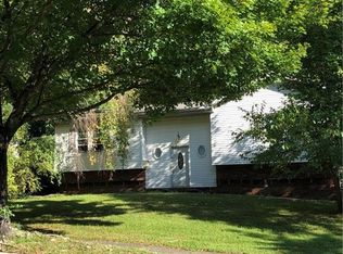 9 Clearview Rd, East Brunswick, NJ 08816