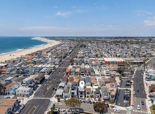 207 28th St #2, Newport Beach, CA 92663