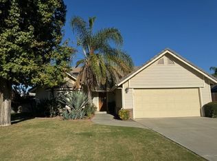 2308 Wild Oak Ct, Bakersfield, CA 93311