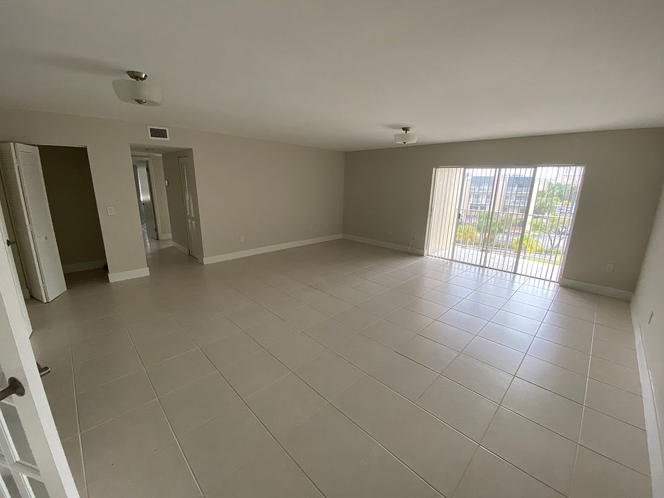 1st image of 7745 SW 86th St APT 417