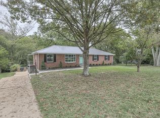 985 Davidson Dr, Nashville, TN 37205