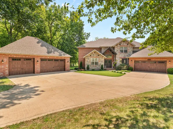 3372 W Farm Rd 182, Springfield, MO 65810