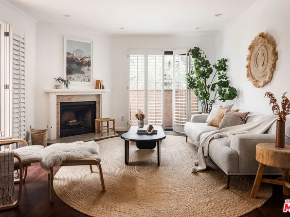 10667 Wilkins Ave APT 1, Los Angeles, CA 90024