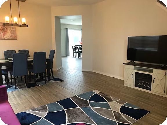 5th image of 1067 Berkeley Dr