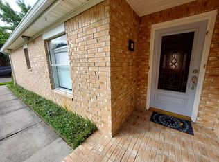 10310 Emerald Pine Dr, Houston, TX 77070