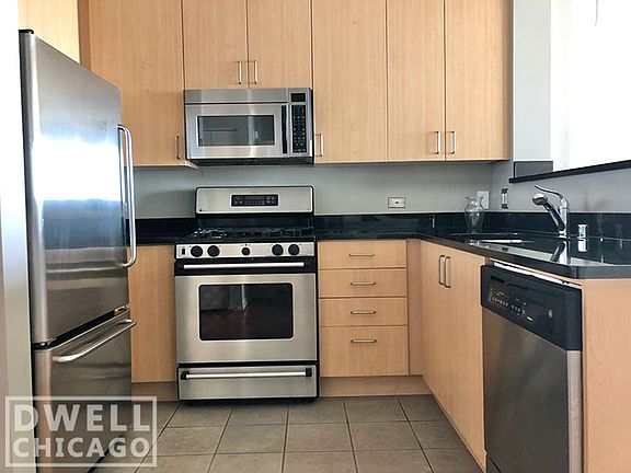 3rd image of 600 N Kingsbury St APT 808