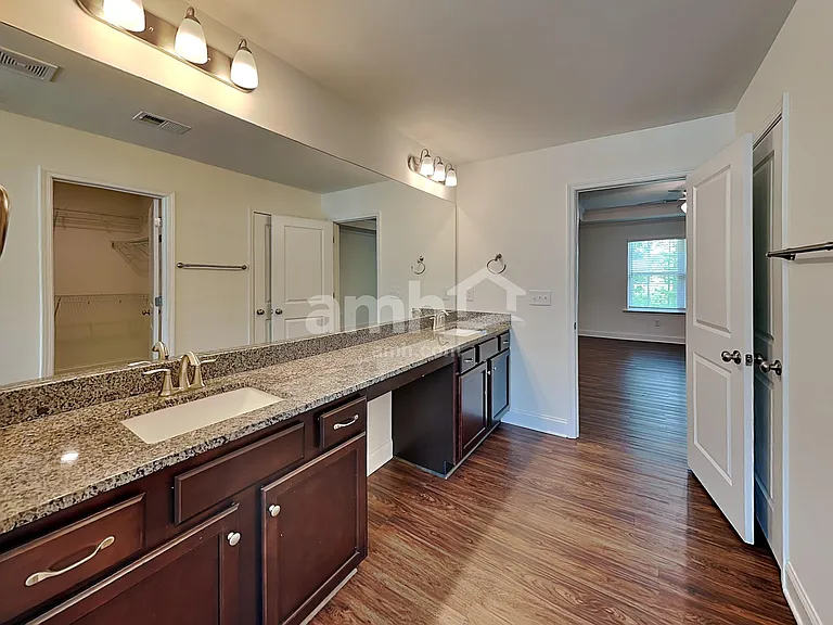 5125 Franks Creek Way — Photo 16