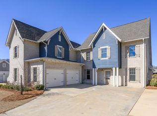 420 Griffin Park Ln, Birmingham, AL 35242