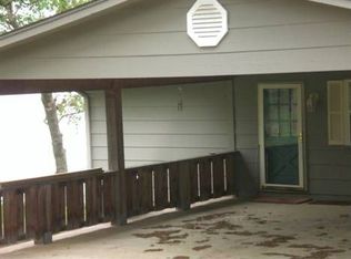 33097 E 667th Way, Chouteau, OK 74337