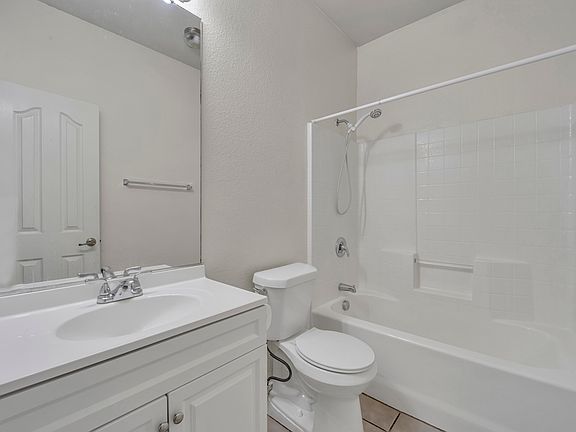 2nd image of 3805 Old Richwood Ln