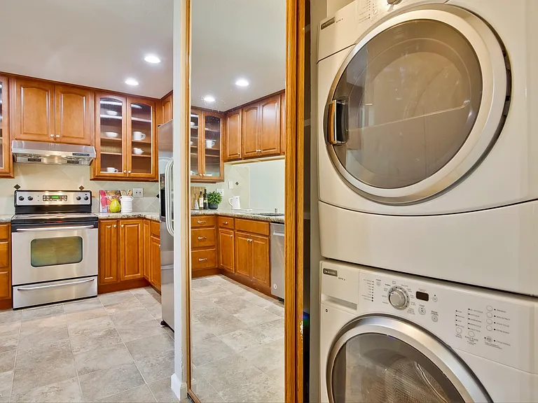 2258 Almaden Rd #B — Photo 7