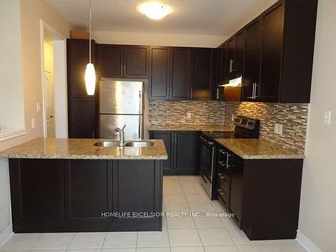 17 Pelister Dr — Photo 2