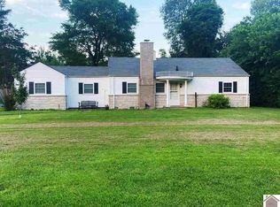 120 Minerva Pl, Paducah, KY 42001