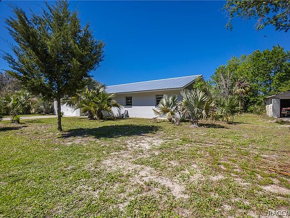 3rd image of 7865 W Twin Canal Ln