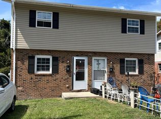 626 Middle St, Durham, NC 27703
