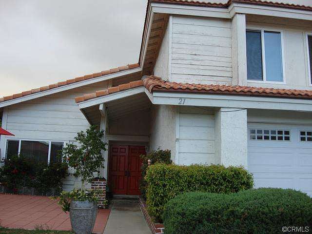 2nd image of 21 Old Wood Rd
