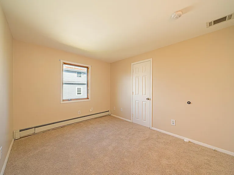112 Prospect St #2 — Photo 11