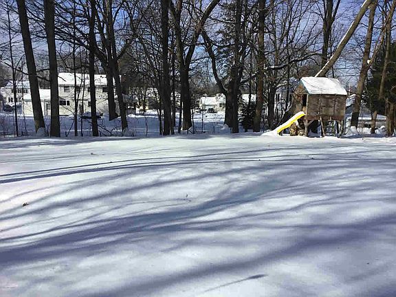 2nd image of 50 Byrne Ave