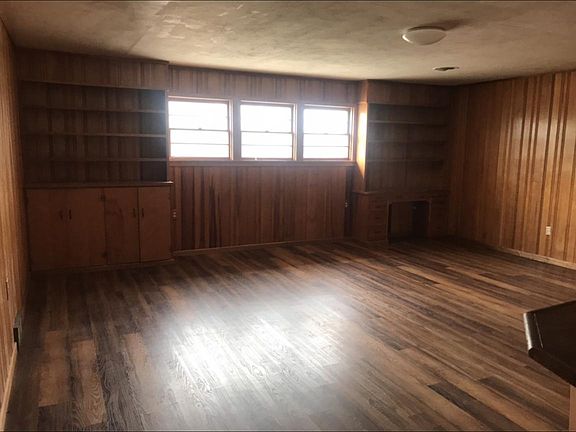 5th image of 1305 E Hester St