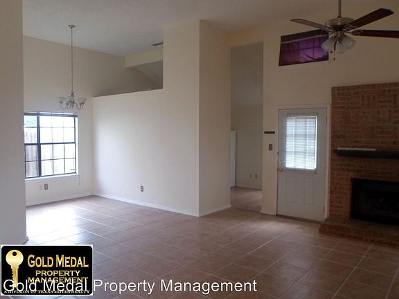 5th image of 1904 Kingwood Dr