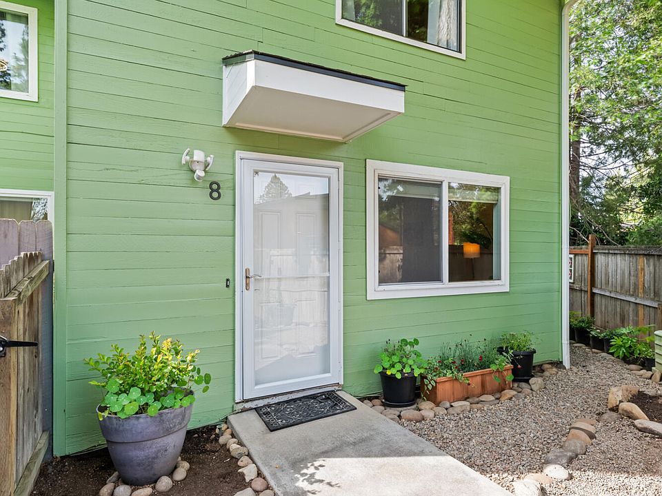 1st image of 600 W 1st St #8