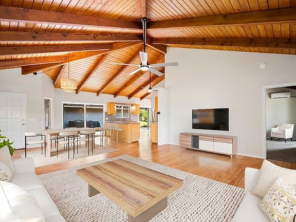 3rd image of 53 Waikai St
