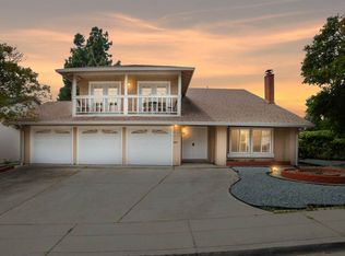 27997 El Portal Dr, Hayward, CA 94542