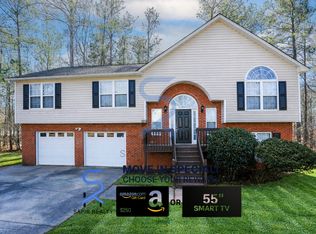 5747 Graceland Dr, Powder Springs, GA 30127