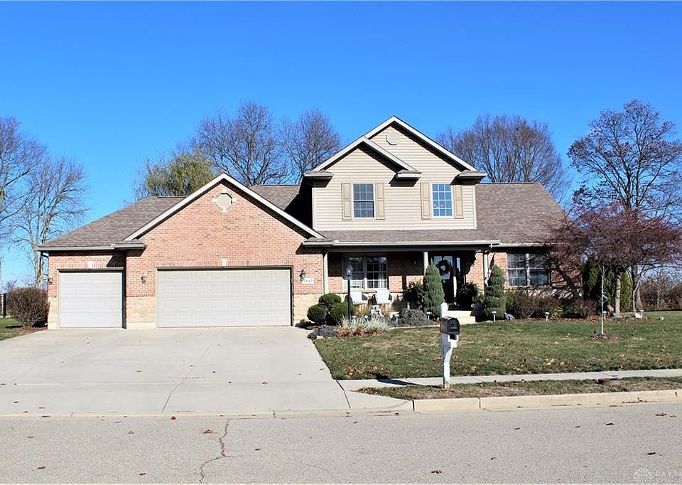 1st image of 2845 Amberwood Dr