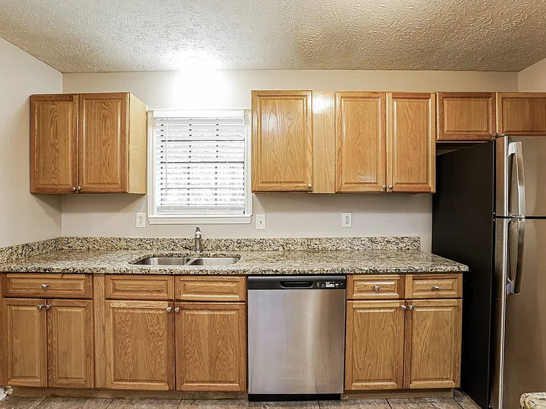 4114 Red Laurel Way — Photo 7