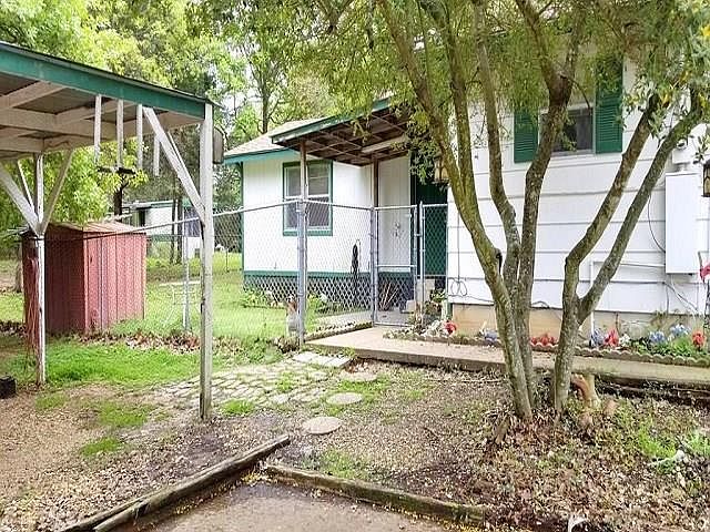 1st image of 1631 Timber Creek Dr