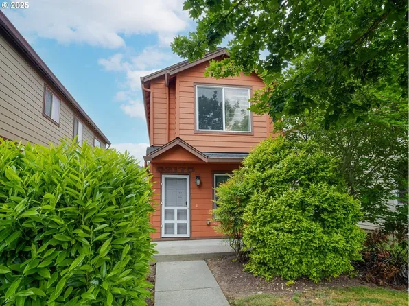 52175 SE 2nd St, Scappoose, OR 97056