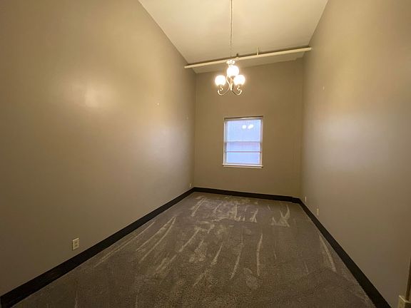 5th image of 500 Maine St APT 405