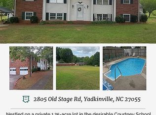 2805 Old Stage Rd, Yadkinville, NC 27055