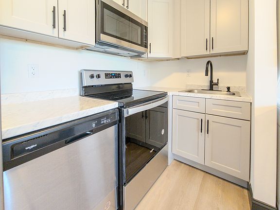 2nd image of 4330 Mansion Ave APT 6