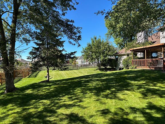 5th image of 6819 Tralee Ct
