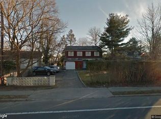 619 Pulaski Rd, East Northport, NY 11731