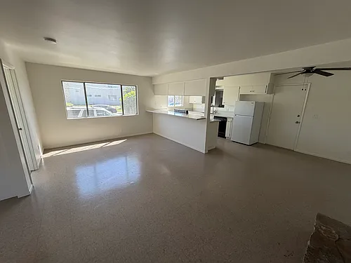 320-320 S Steckel Dr #324A Photo 1 320-320 S Steckel Dr #324A Photo 1