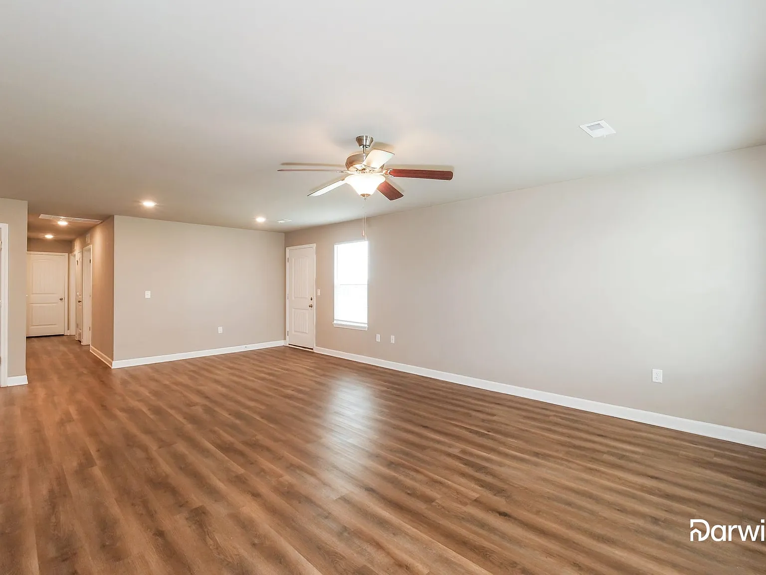 3 bed, 2.0 bath, 1253 sqft, $1,655 — Photo 4
