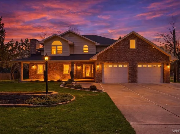 101 Strasmer Rd, Depew, NY 14043