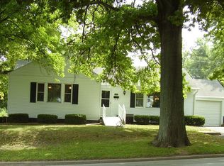 322 E Saint Louis St, Lebanon, IL 62254